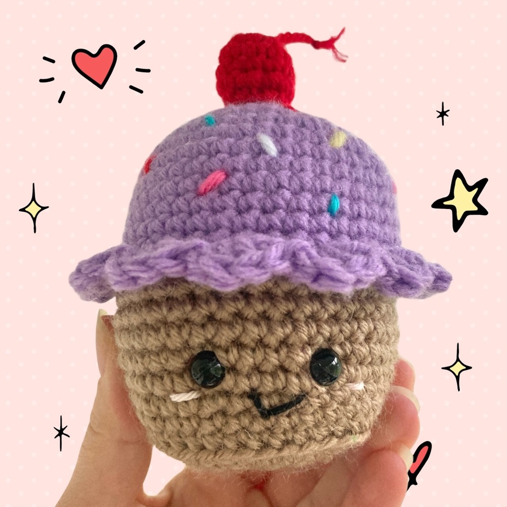Crochet cupcake play rattle NWT handmade rattle color purple